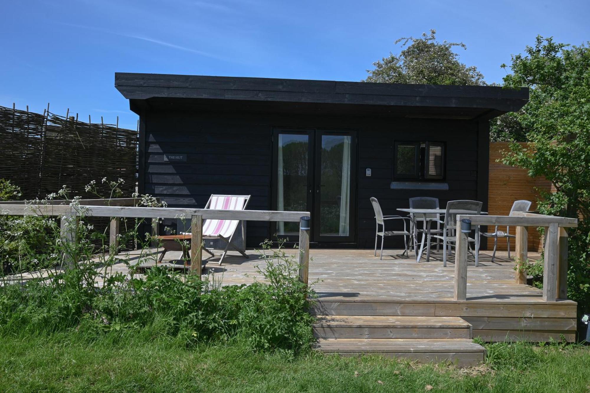 فندق The Hut - A Shepherd'S Hut On Our Family Farm In Warwickshire إيفيشام المظهر الخارجي الصورة